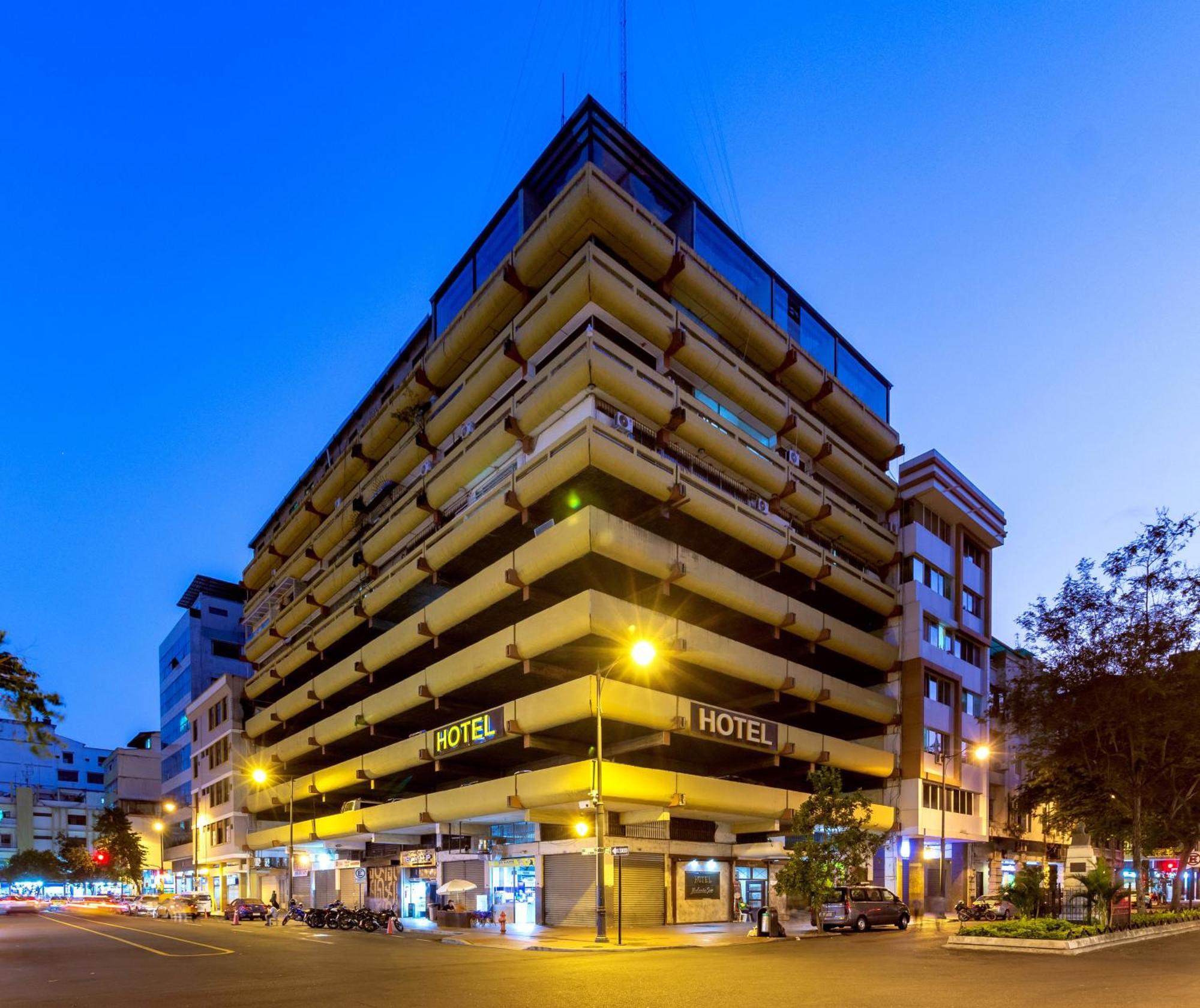 Hotel Malecon Inn Γκουαγιακίλ Εξωτερικό φωτογραφία