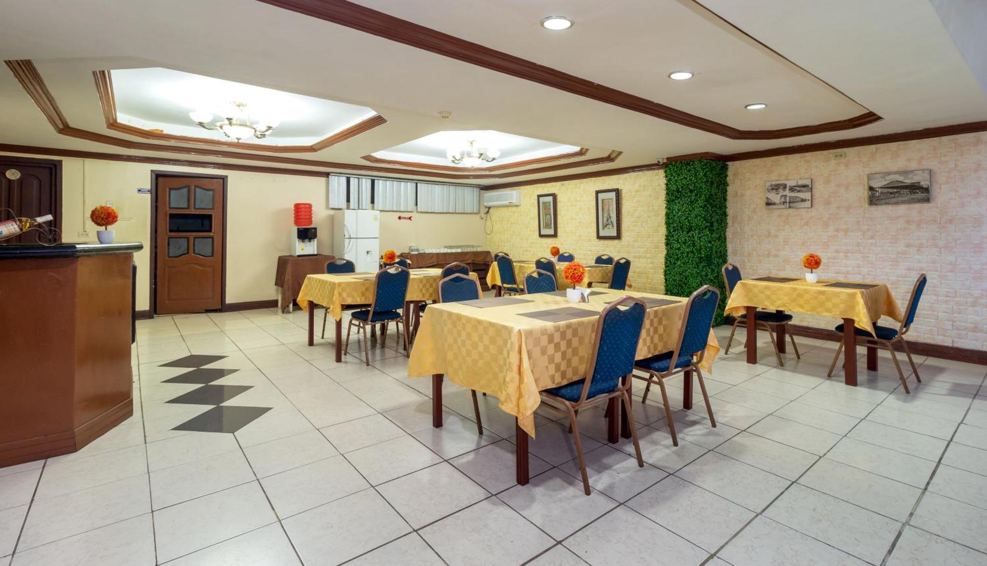 Hotel Malecon Inn Γκουαγιακίλ Εξωτερικό φωτογραφία
