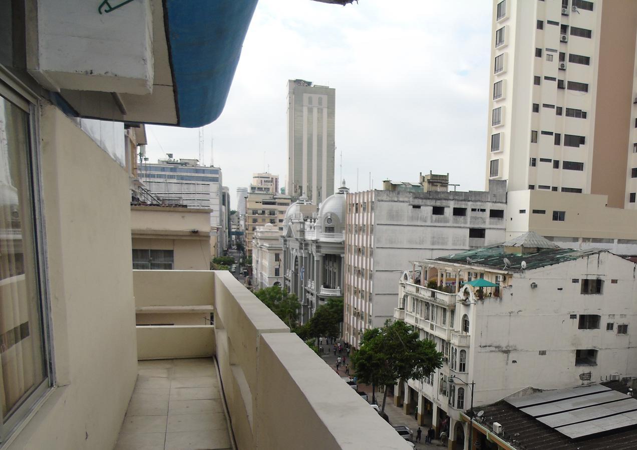 Hotel Malecon Inn Γκουαγιακίλ Εξωτερικό φωτογραφία
